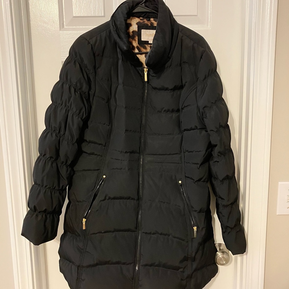 Beautiful Long Puffer with gold hardware.
